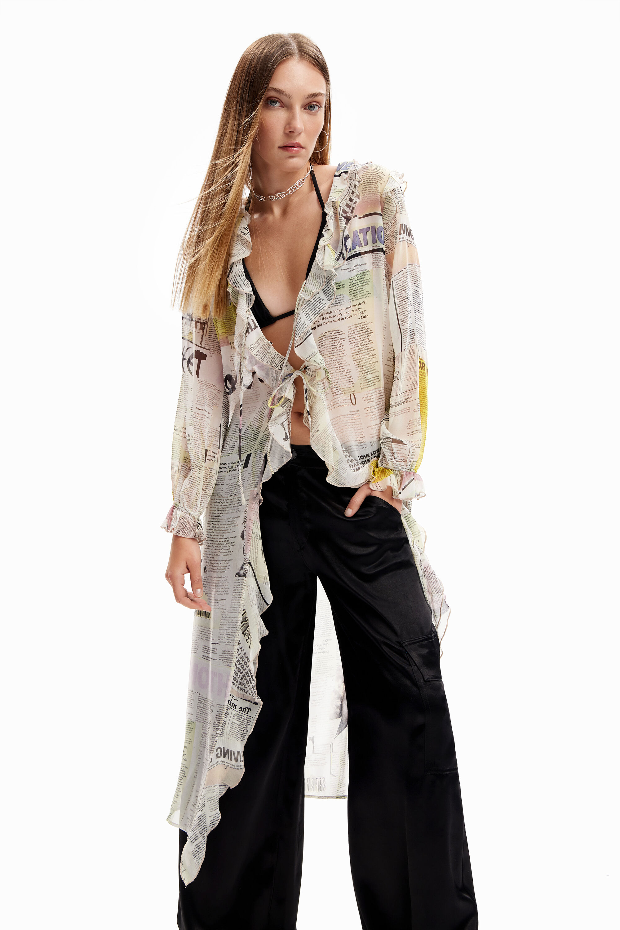 Blouse longue volants journal