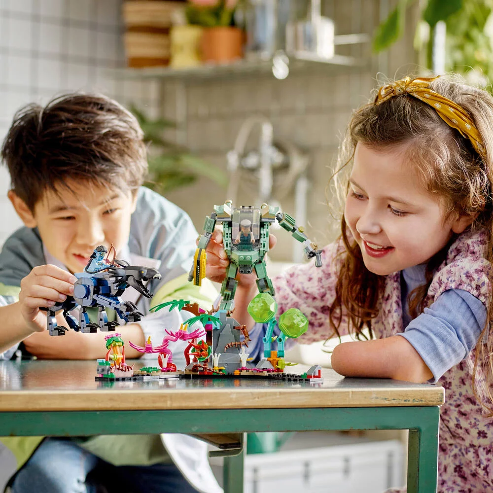 LEGO® AVATAR 75571 NEYTIRI ET LE THANATOR VX QUARITCH DANS L'EXOSQUELETTE AMP