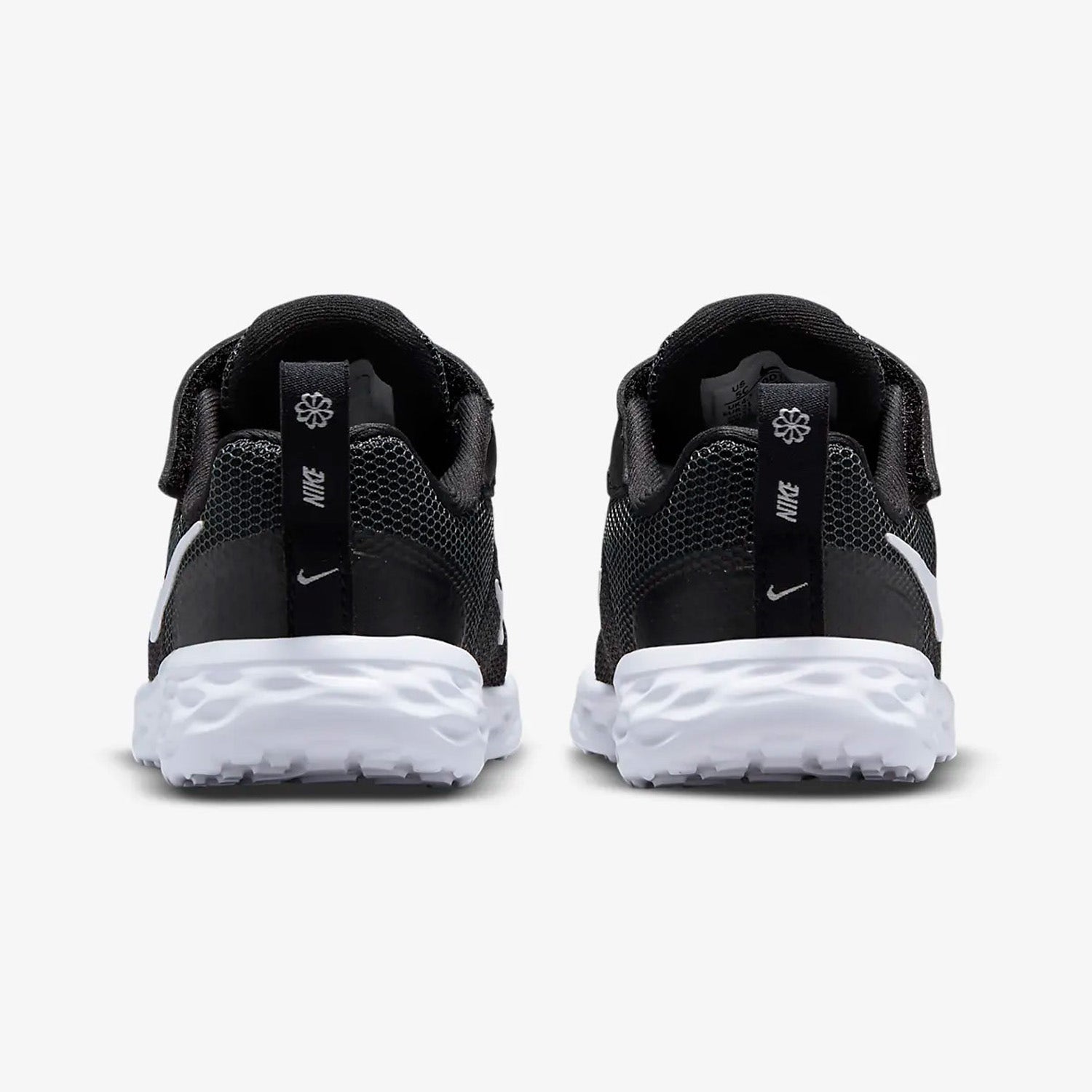 Nike  Revolution 6