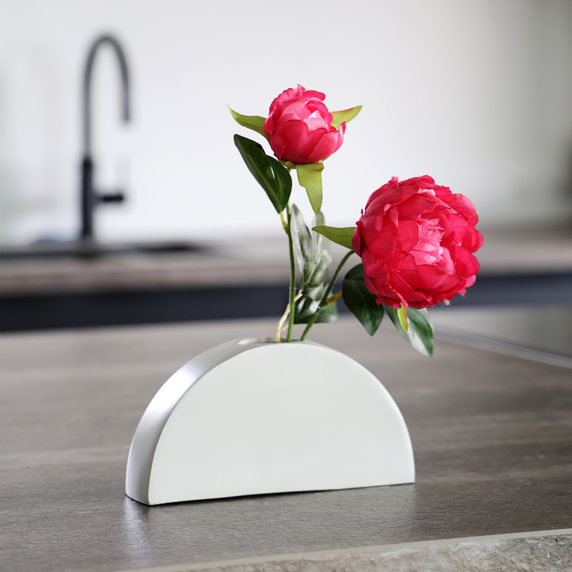 Vaas Ovalle S ivory L20 x B5 x H10 cm