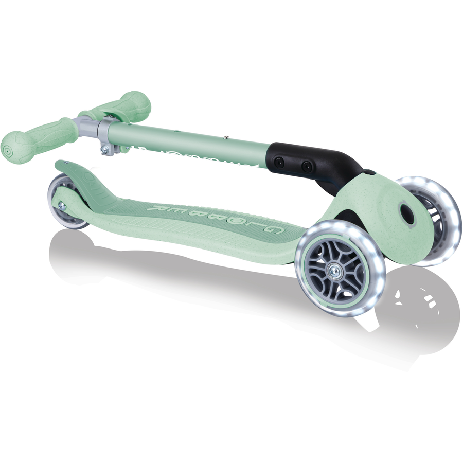 GLOBBER Junior Faltbarer Scooter Lights Eco pistazie
