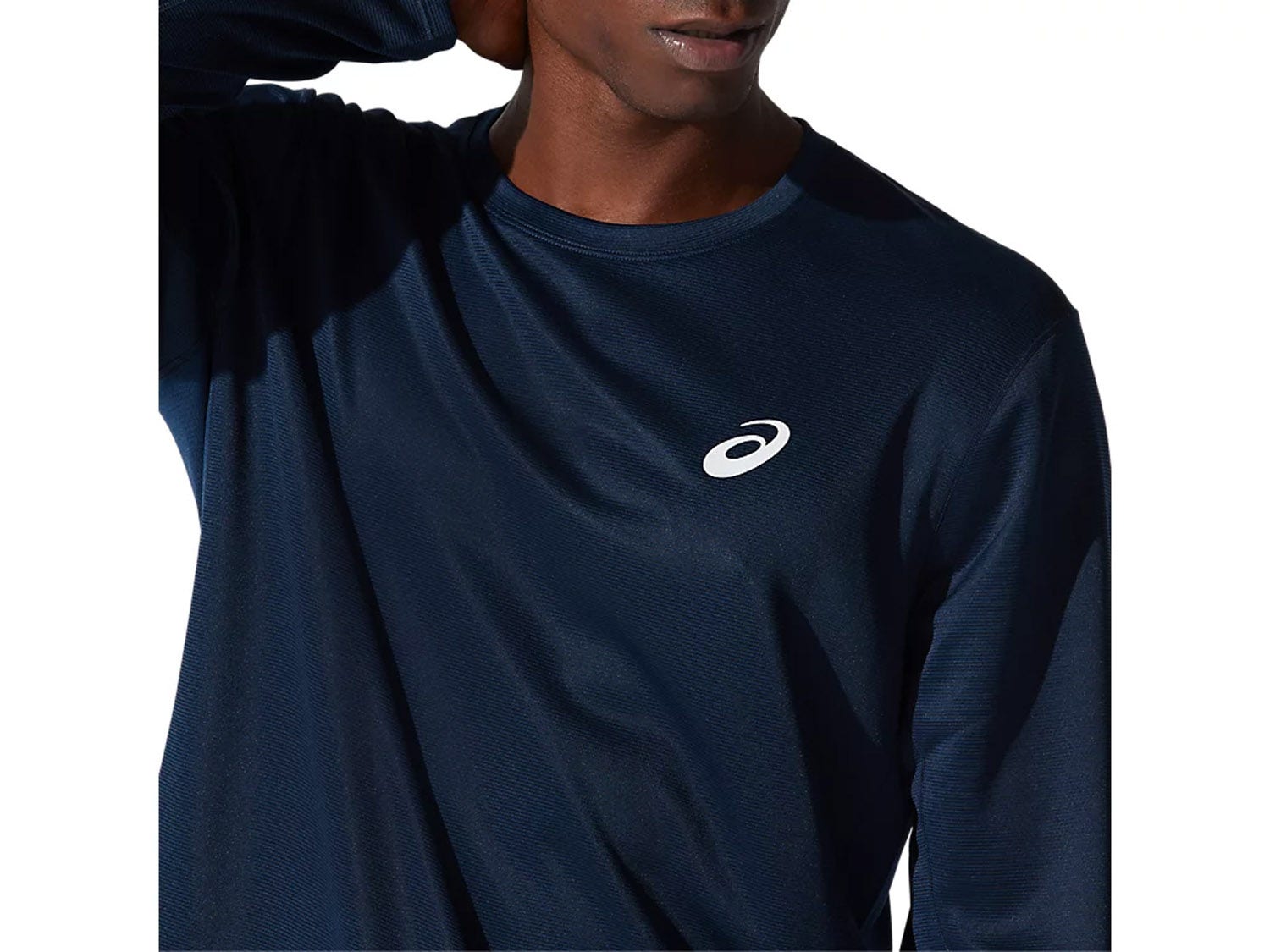 ASICS  Core Long Sleeve Top