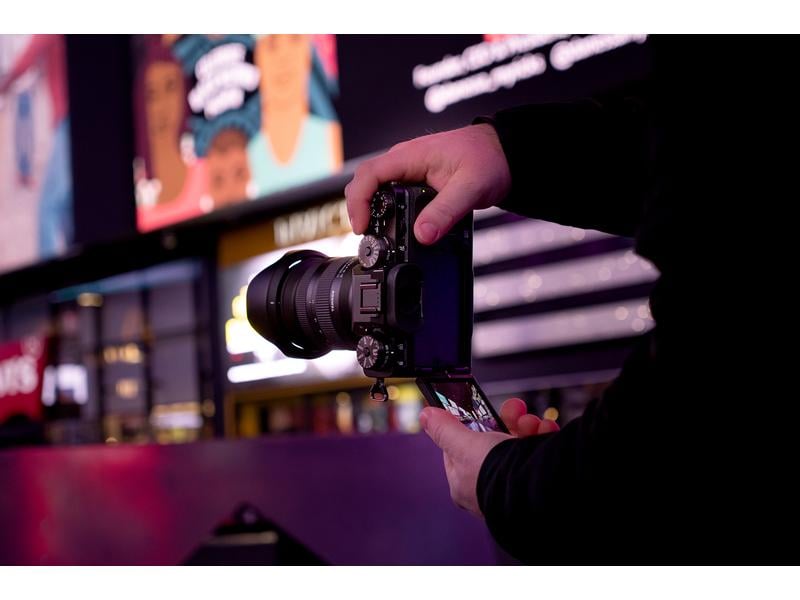 Tamron Zoomobjektiv AF 11-20mm F/2.8 Di III-A RXD Fujifilm Kompaktes, leichtes Ultraweitwinkel-Zoomobjektiv für spiegellose APS-C-Kameras