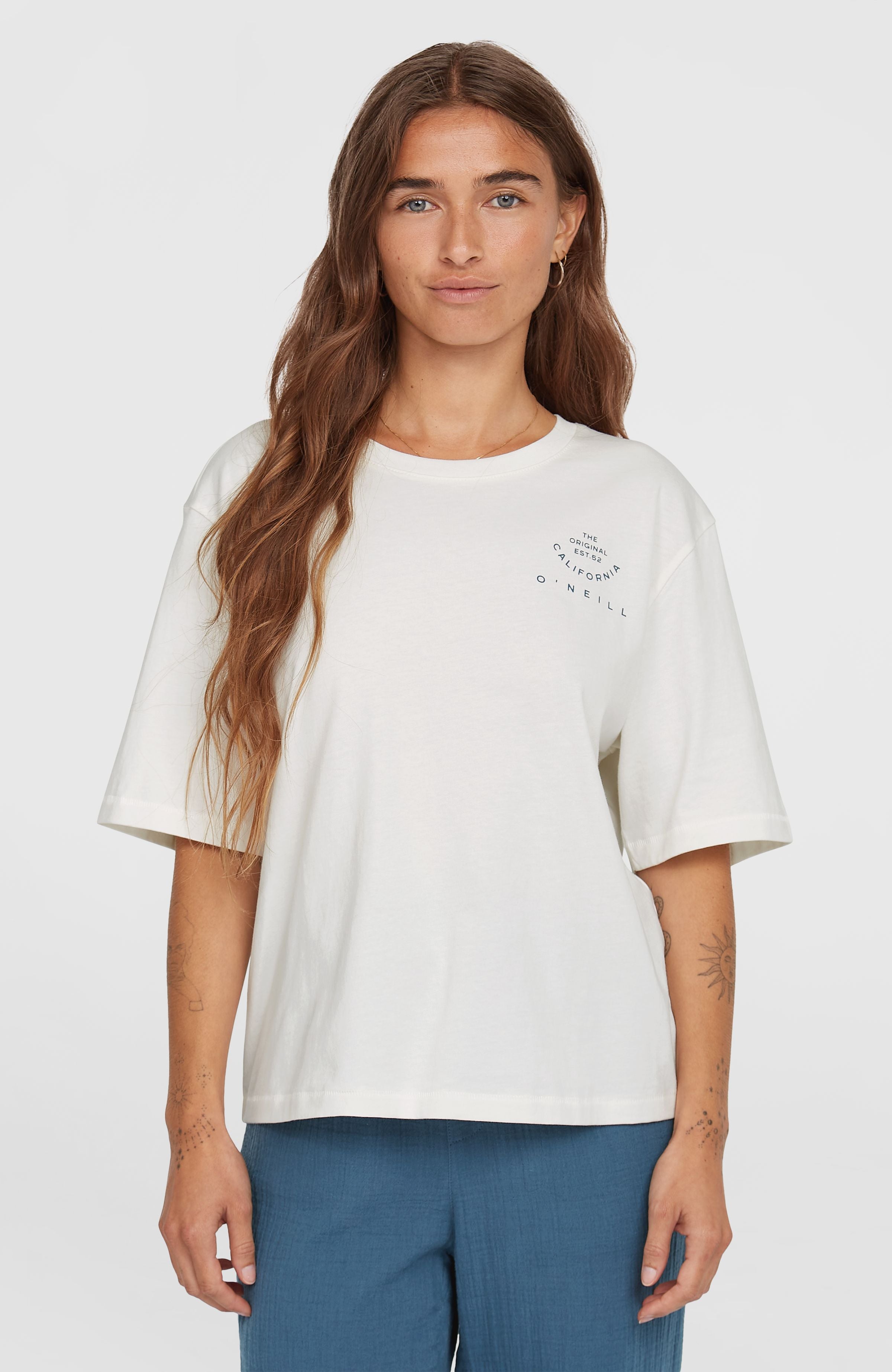 Summer Must Haves Back Print T-shirt