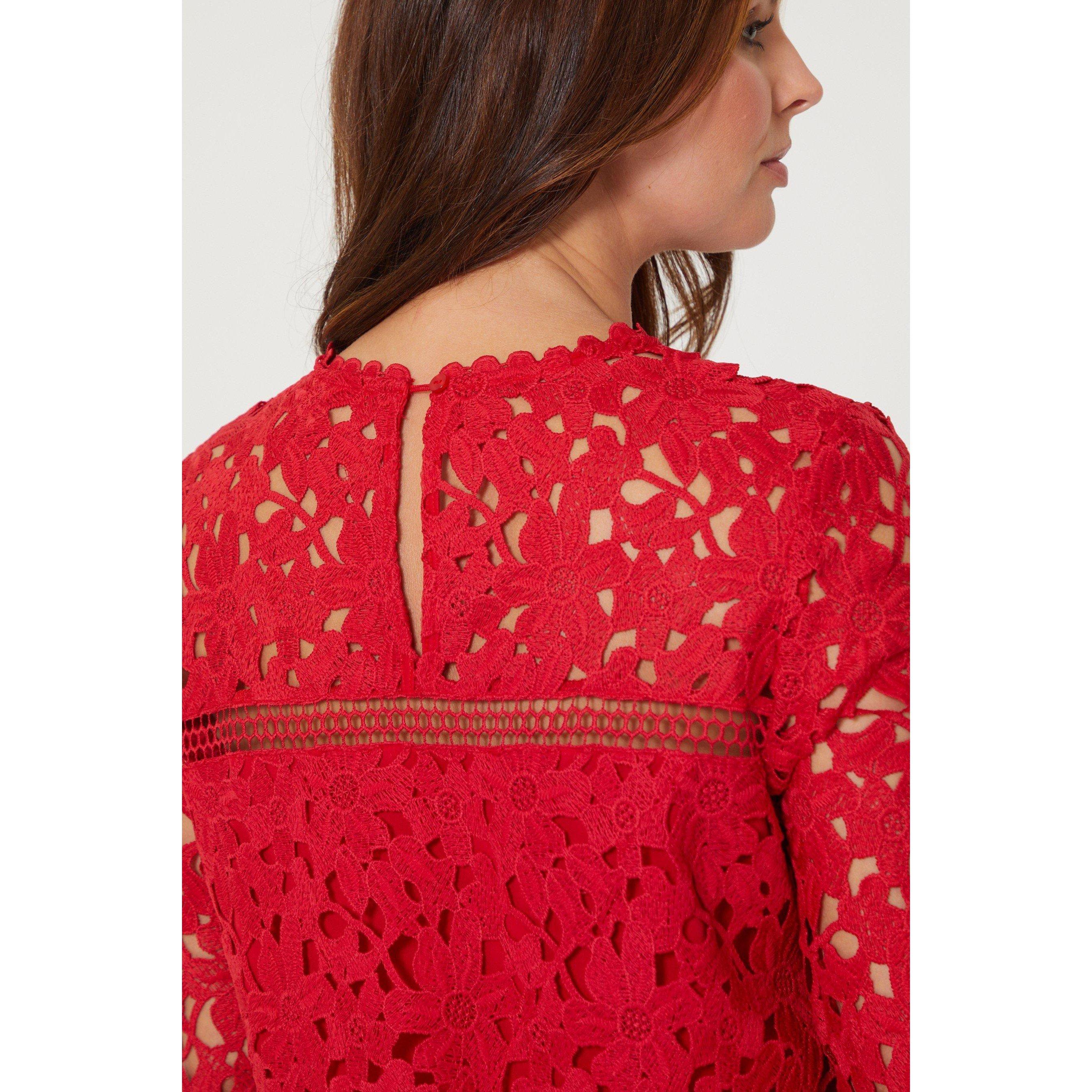 Be You Ladies Long Sleeve Lace Top