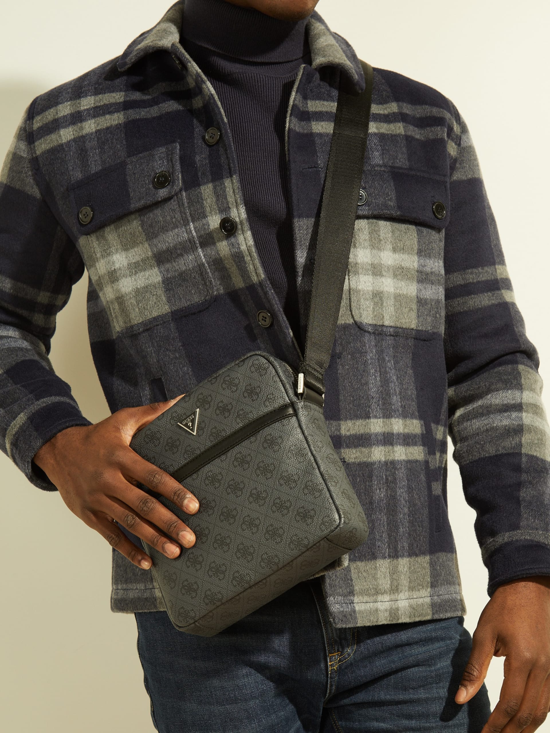 Vezzola Smart Top Zip Square Crossbody