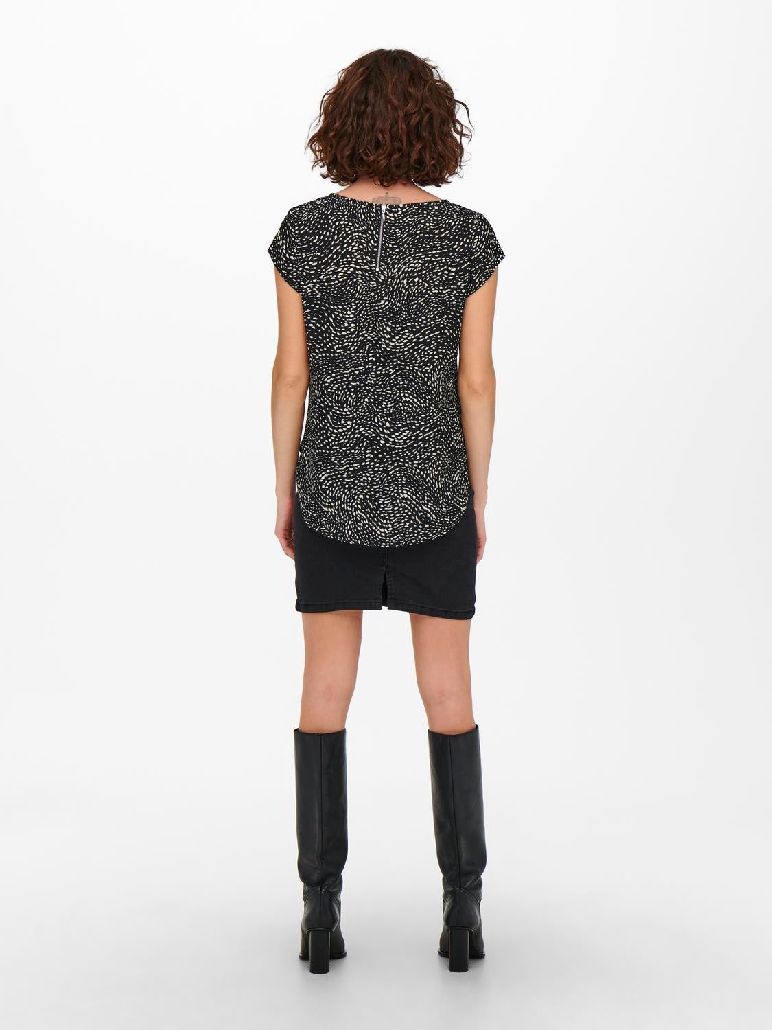 ONLVIC Top Black