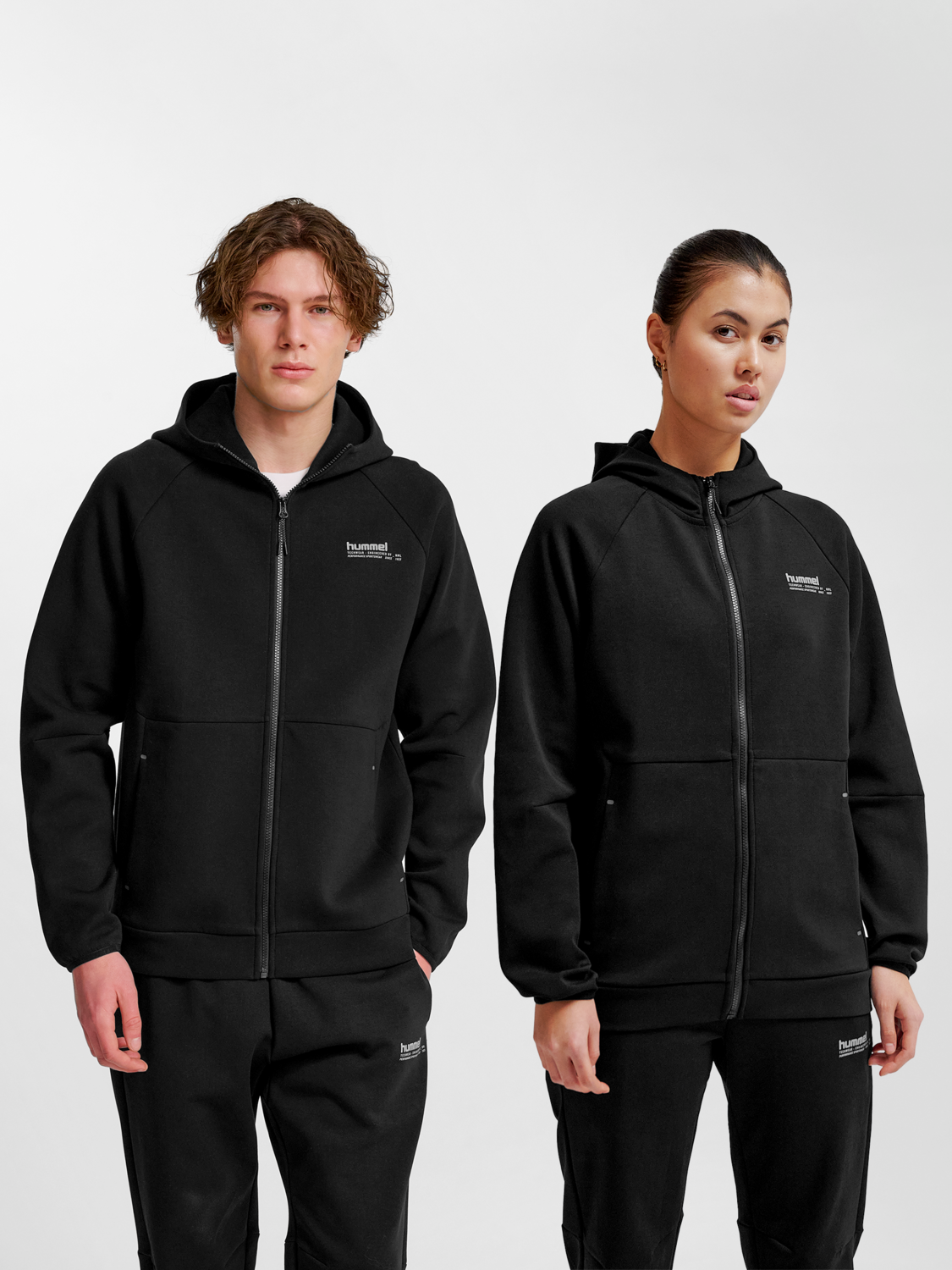 hmlTECH FLEECE REGULAR ZIP HOODIE