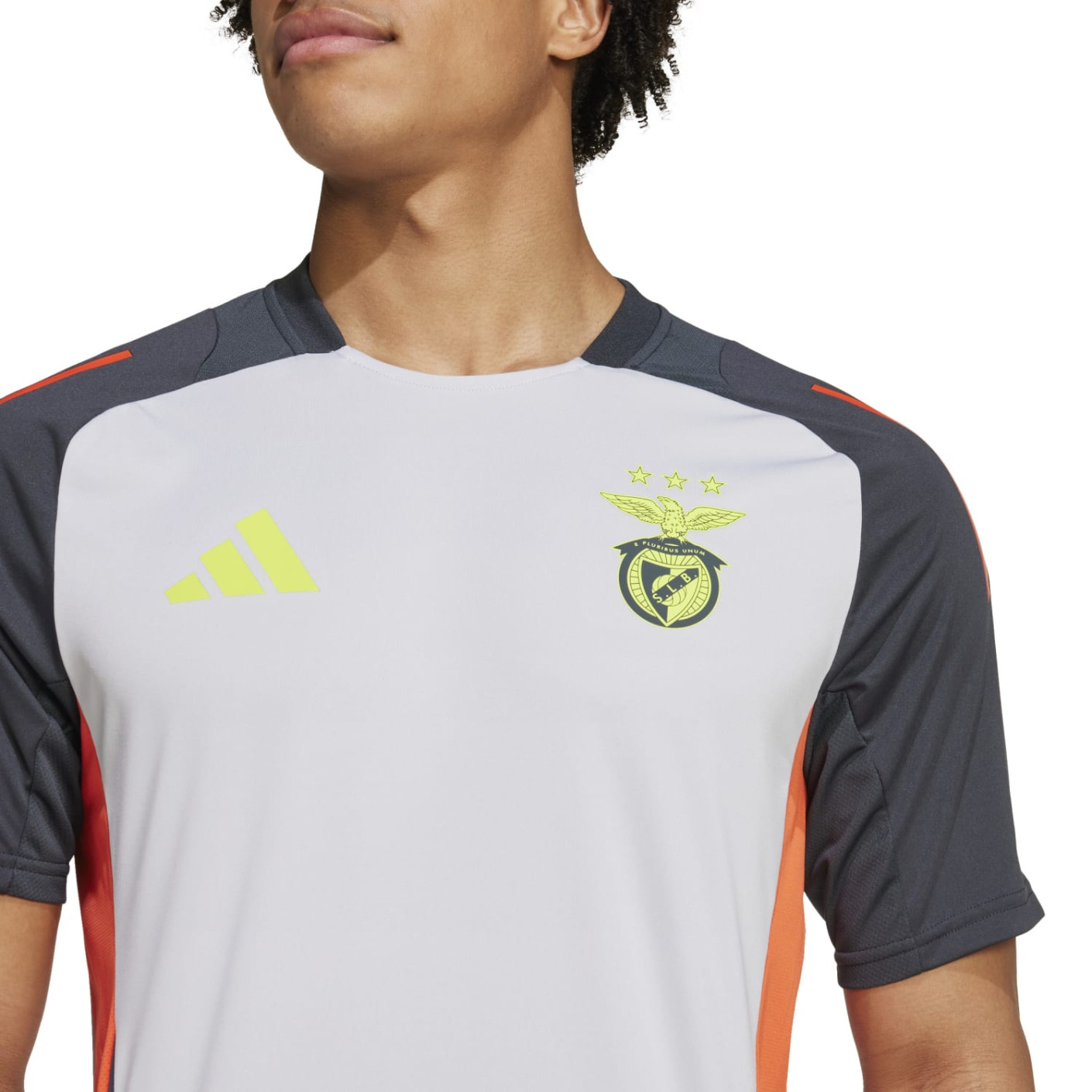 Adidas Benfica Trainingsshirt 2024-2025 Lichtgrijs Donkergrijs