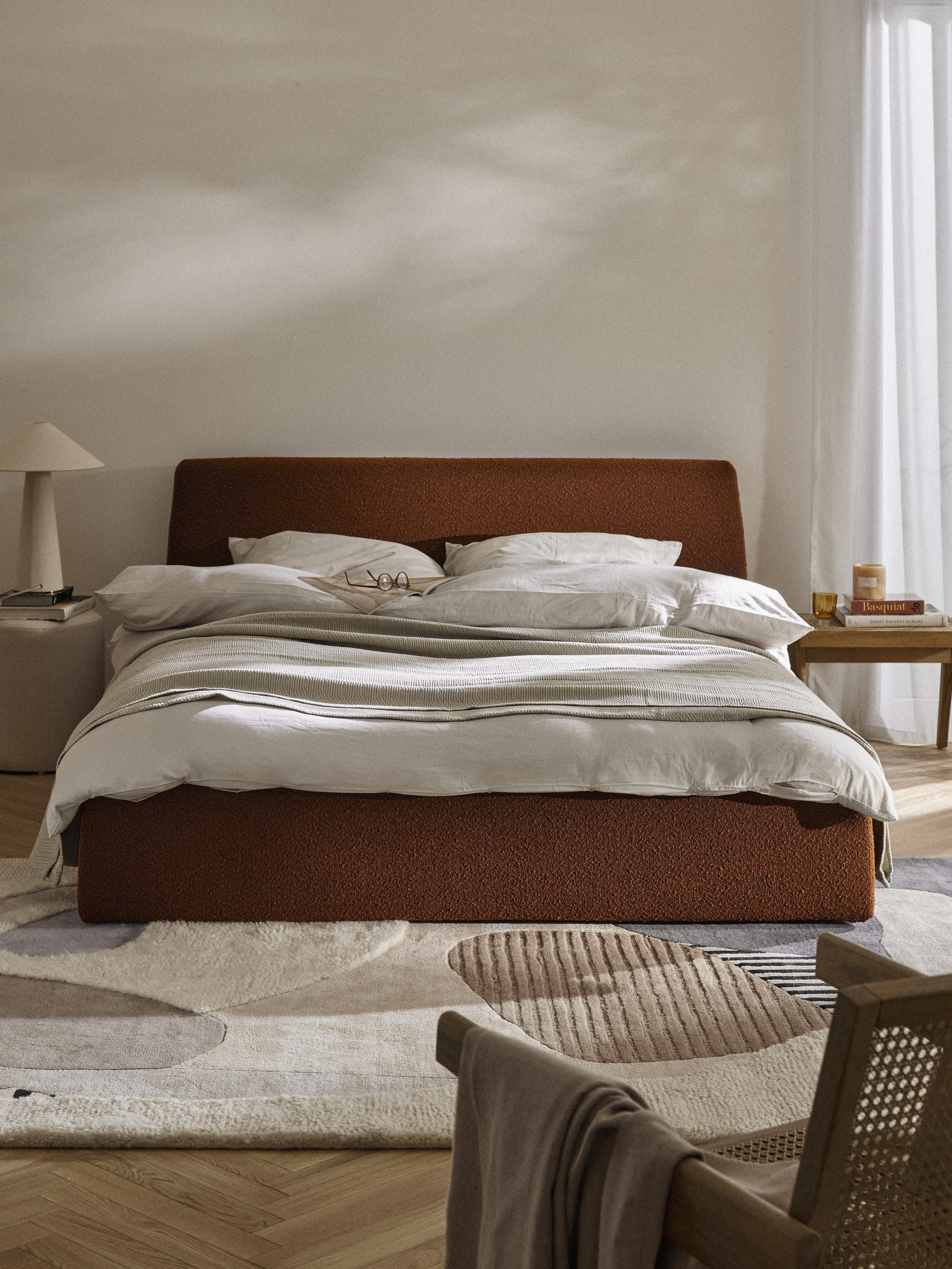 Bouclé gestoffeerd bed Cloud