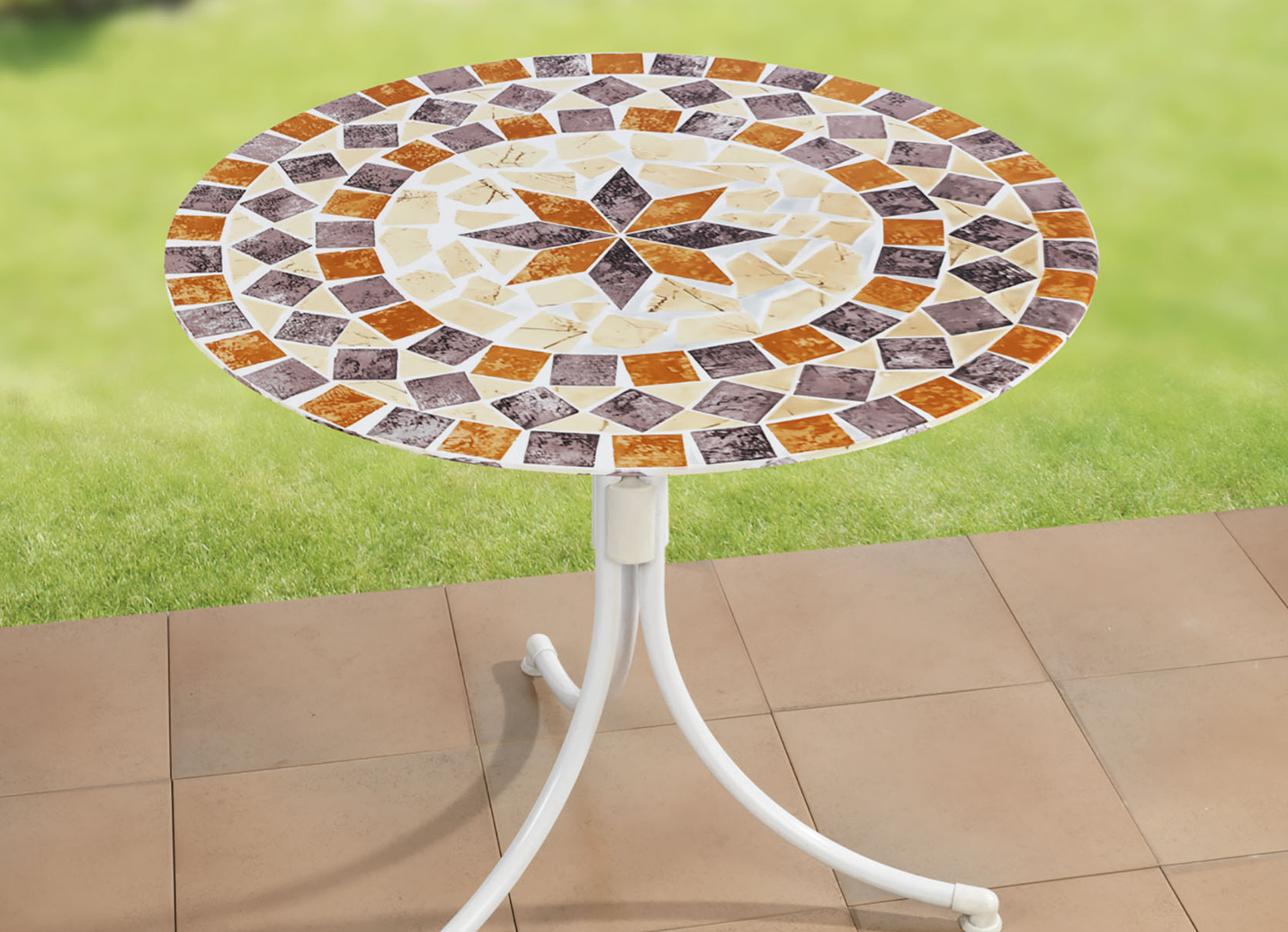 Spann-Tischdecke mit mediterranem Dessin