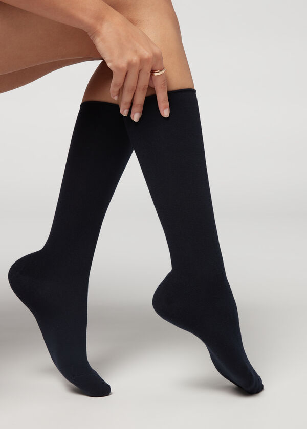 Meias de cano médio com cashmere