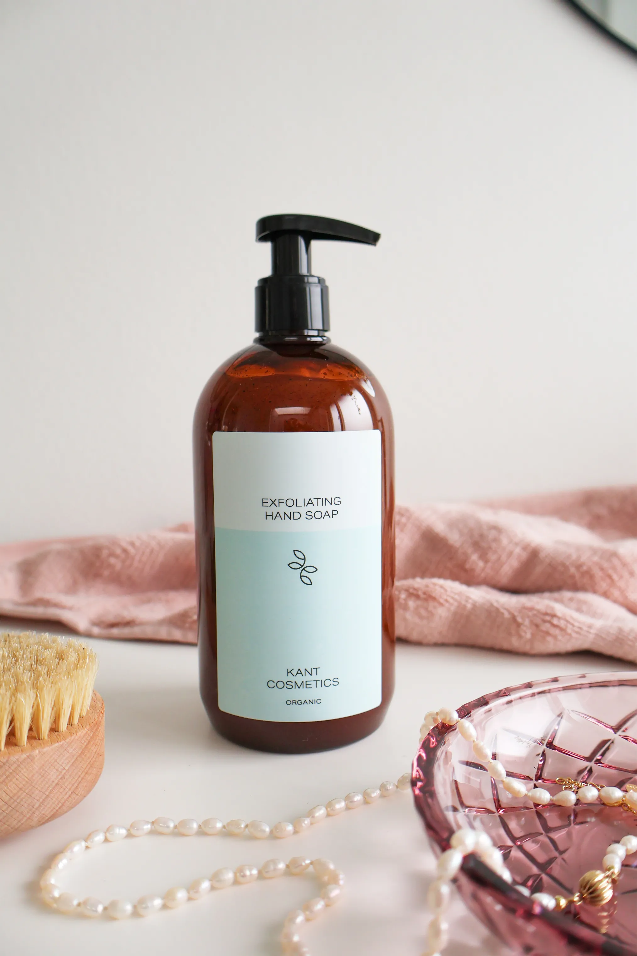 Kant Cosmetics Exfoliating Hand Soap