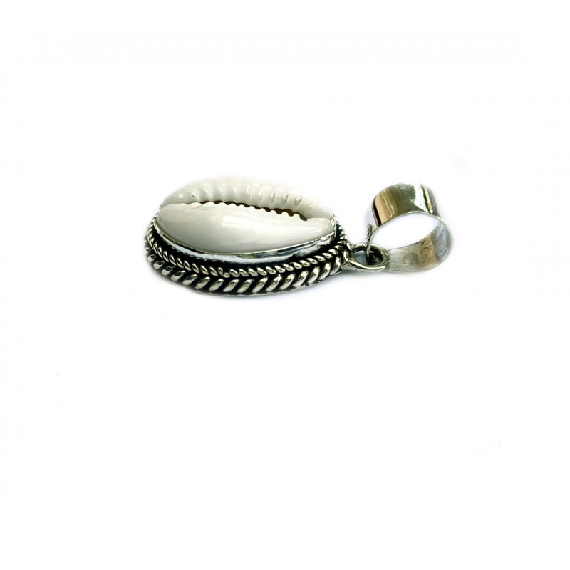 Pendentif argent serti d'un coquillage cauri naturel
