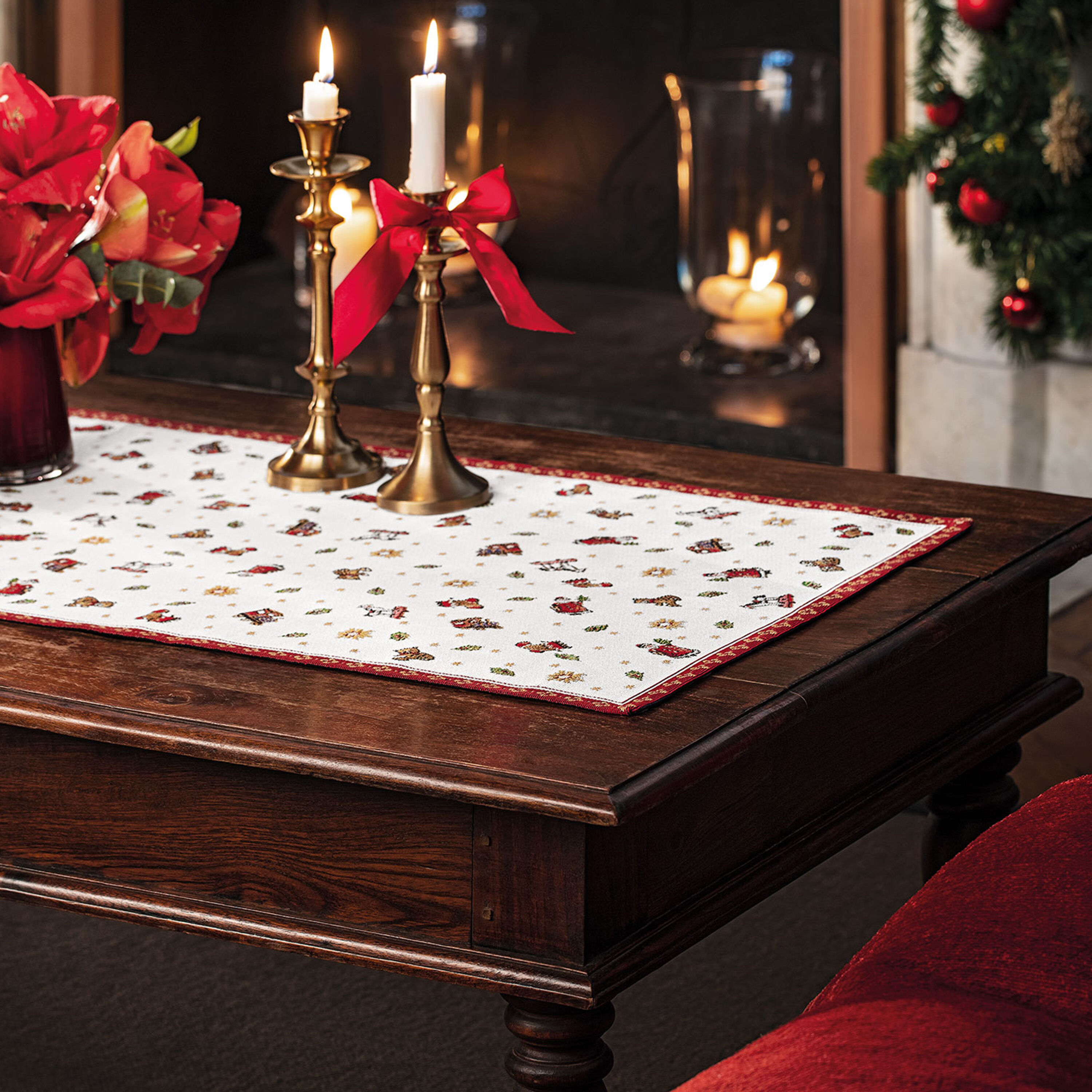 Toy's Delight Table runner Red, 0.1'' x 19.3'' x 0.1''