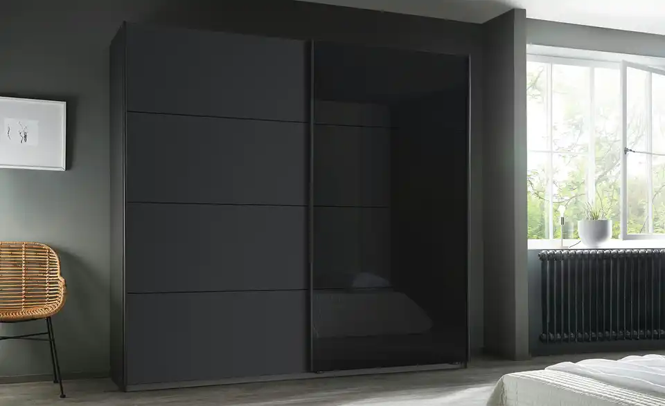 Schwebetürenschrank Quadra