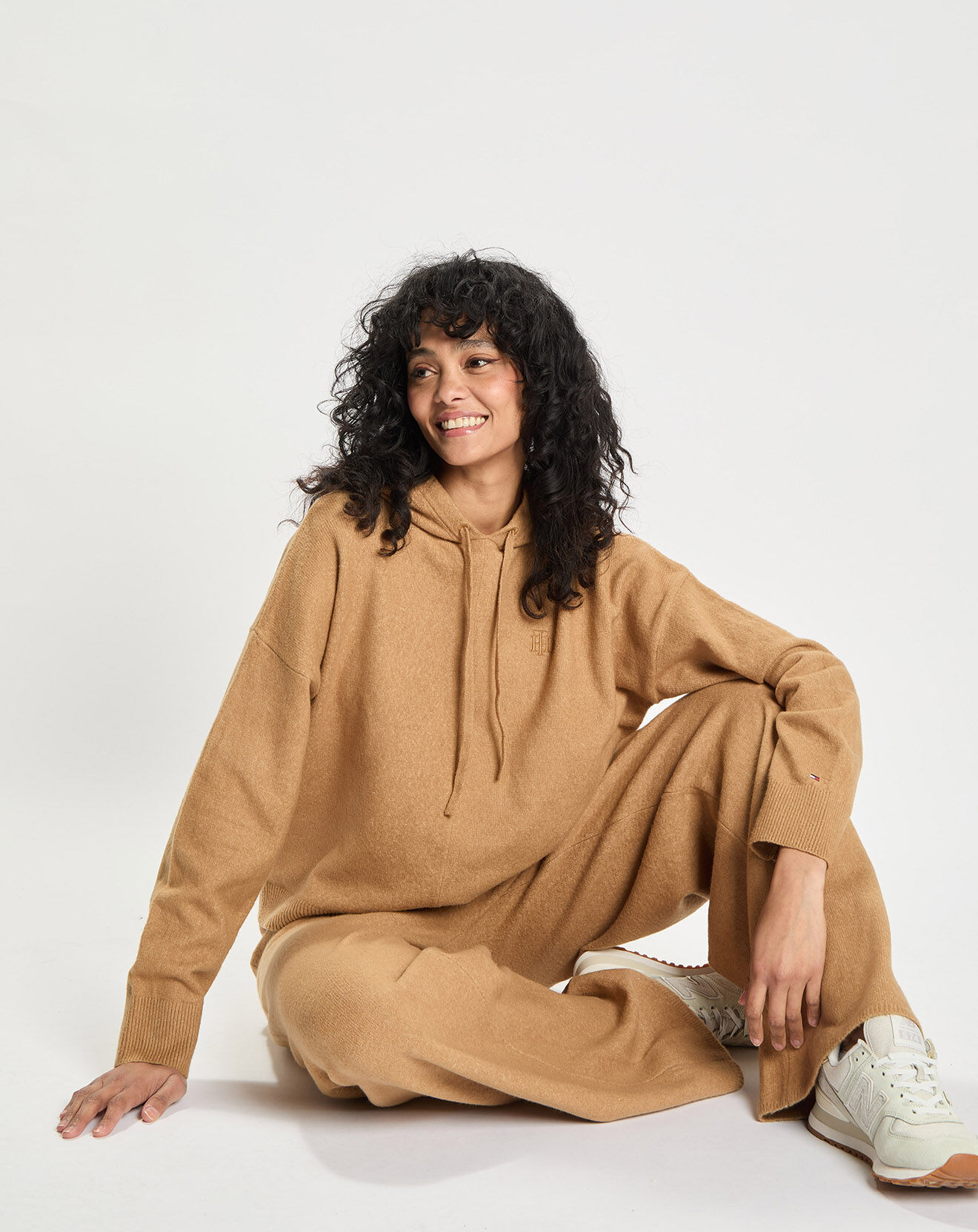 Tommy Hilfiger Pull à capuche Flex camel