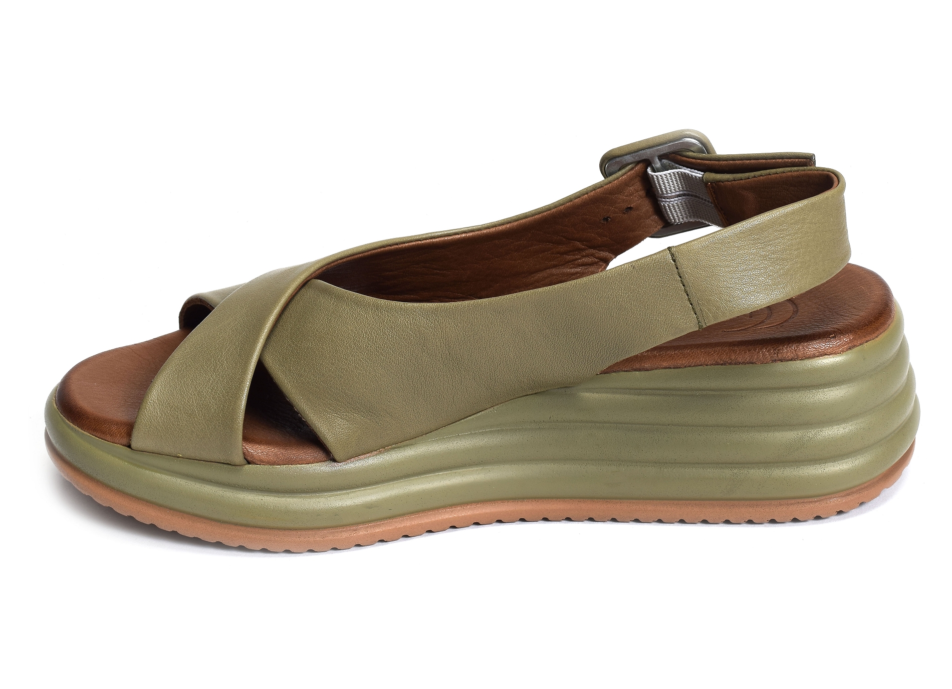 Enora kaki