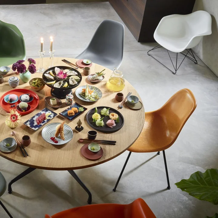 Vitra - Eames Fiberglass Side Chair DSX, basic dark / Eames elephant hide grey (Filzgleiter basic dark)