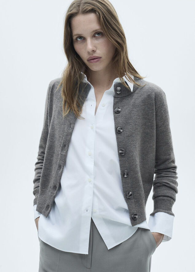 MANGO Buttoned round neck cardigan 96