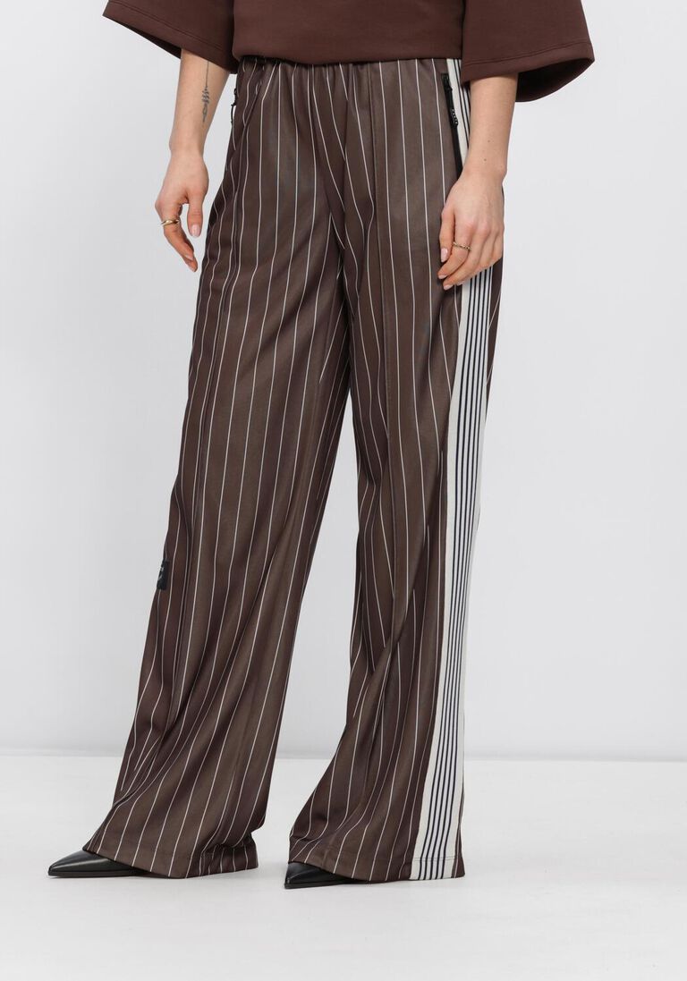 bruine haute l'amitié broeken baggy pin stripe track tall pants