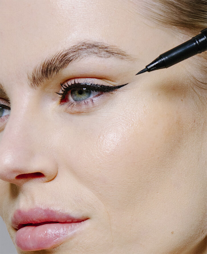 Lavinde Copenhagen NOTABLE Liquid Eyeliner 0,8 ml