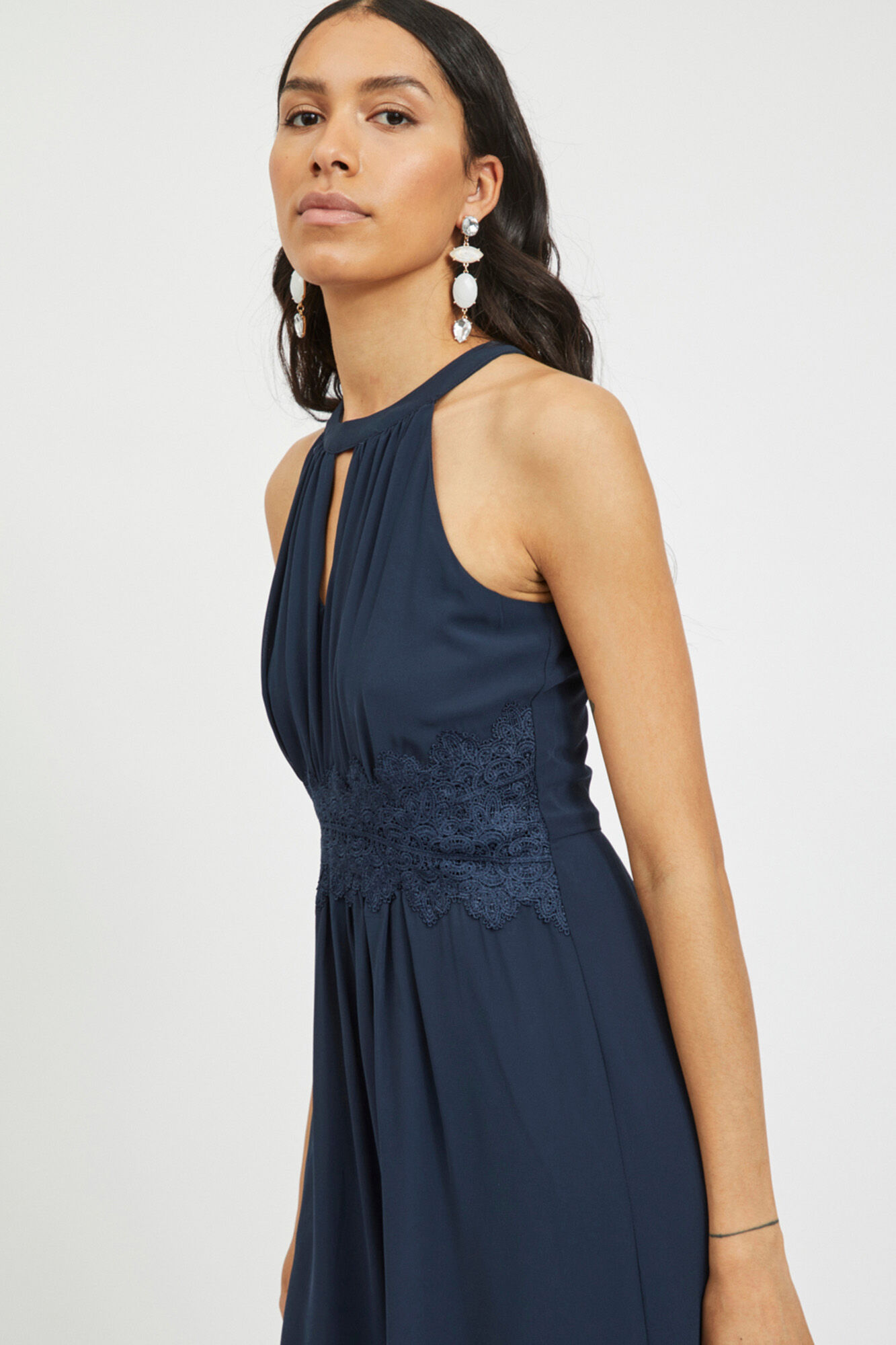 Vestido curto com decote halter - Azul