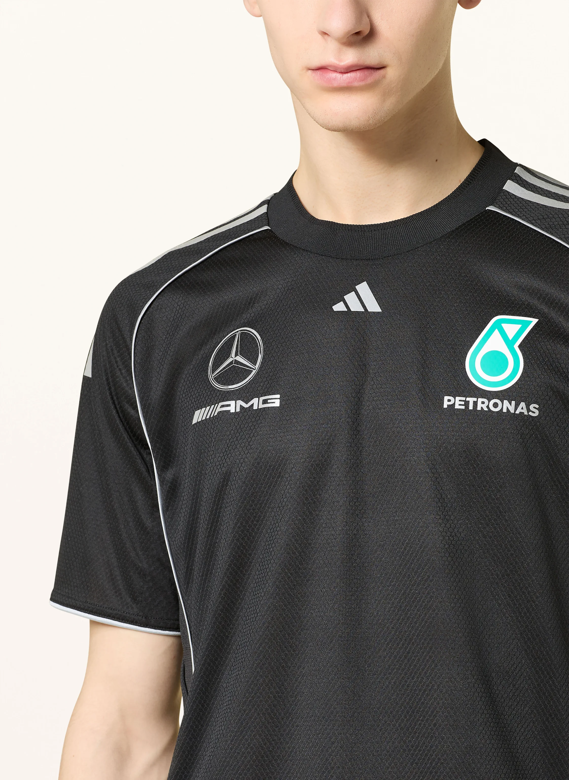 adidas T-Shirt MERCEDES - AMG PETRONAS FORMULA ONE TEAM MECHANICS