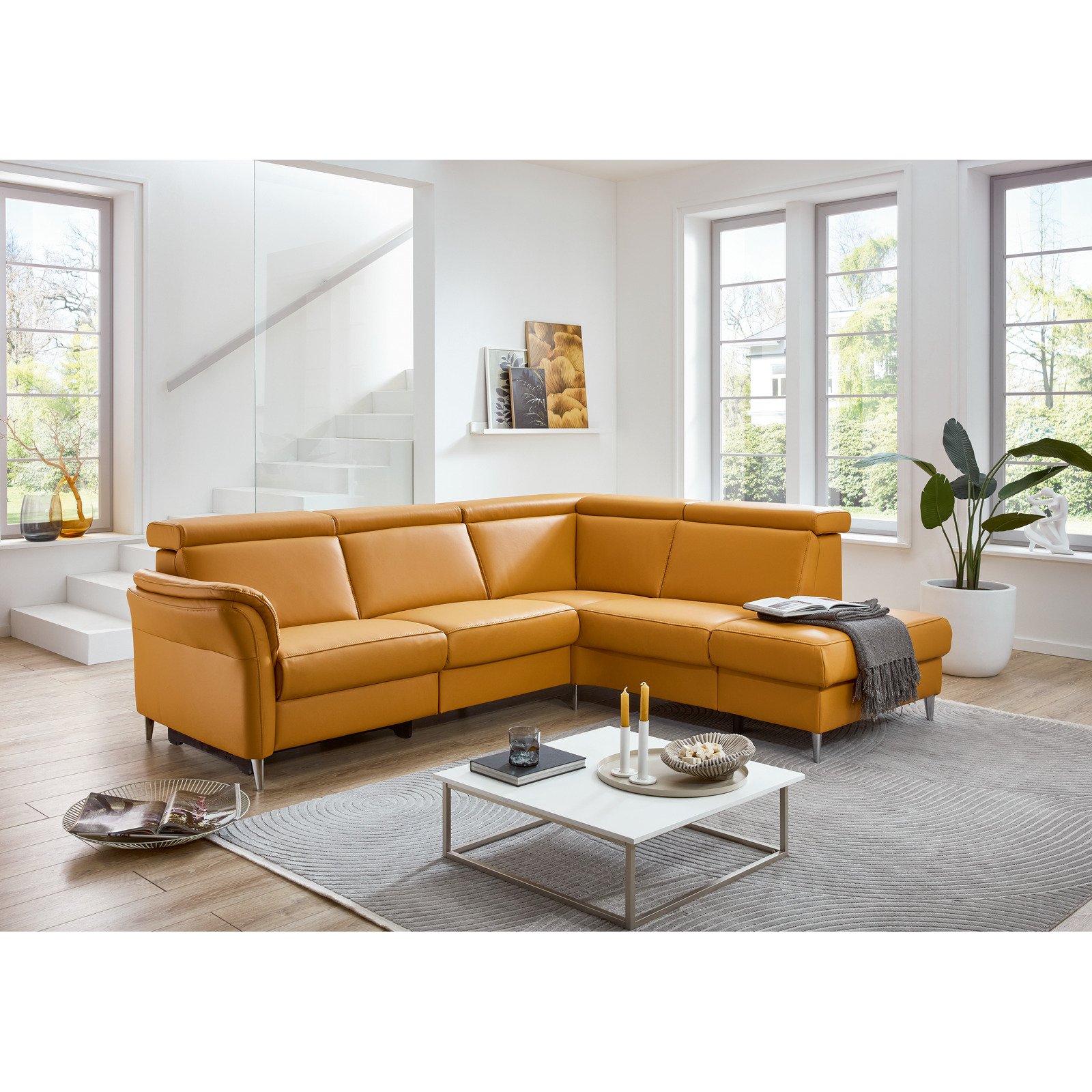 Ecksofa Trier Leder Torro curry, Anstellhocker rechts, mit Funktionen