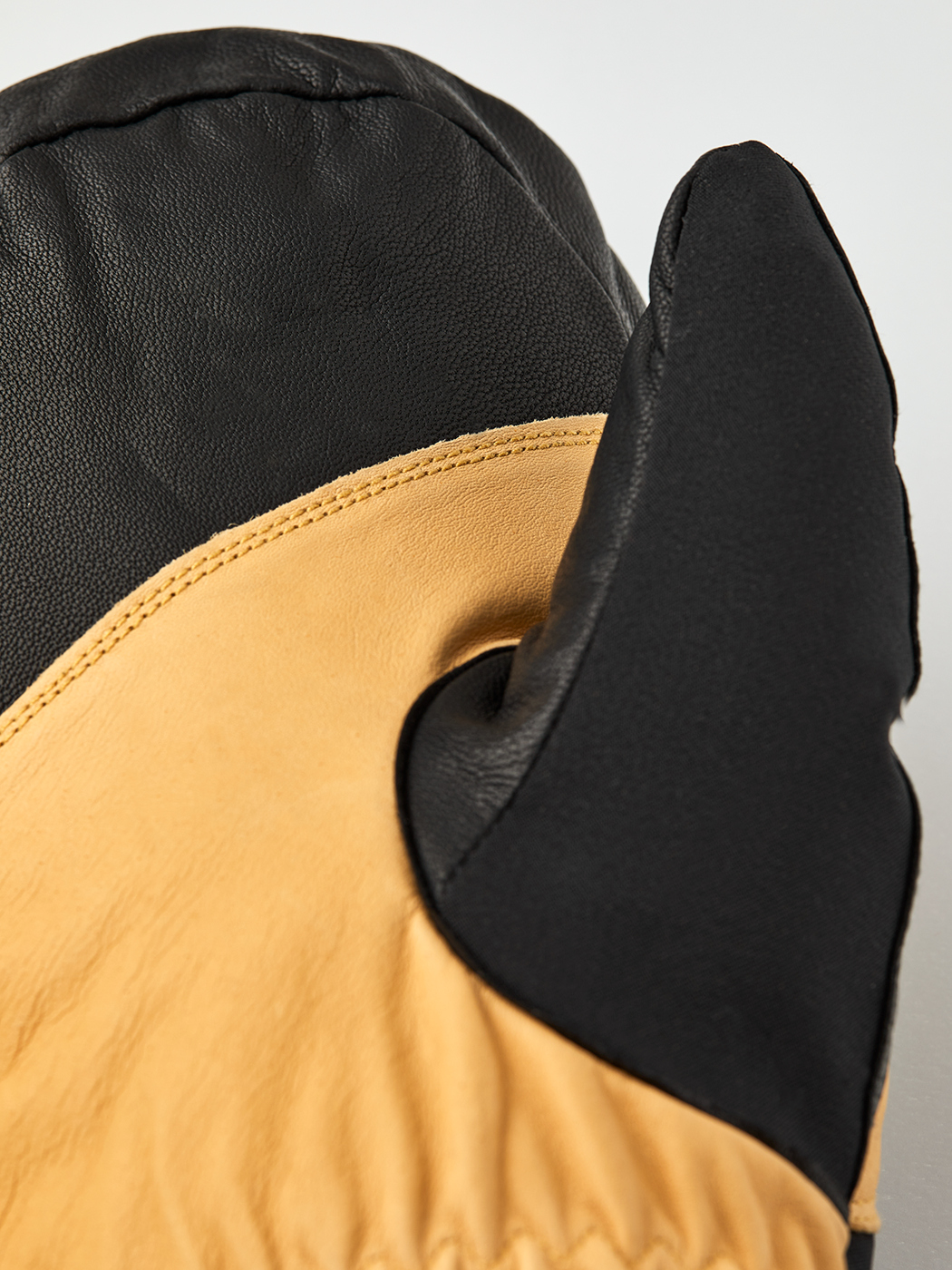 Army Leather Expedition Mitt Black/Light Brown