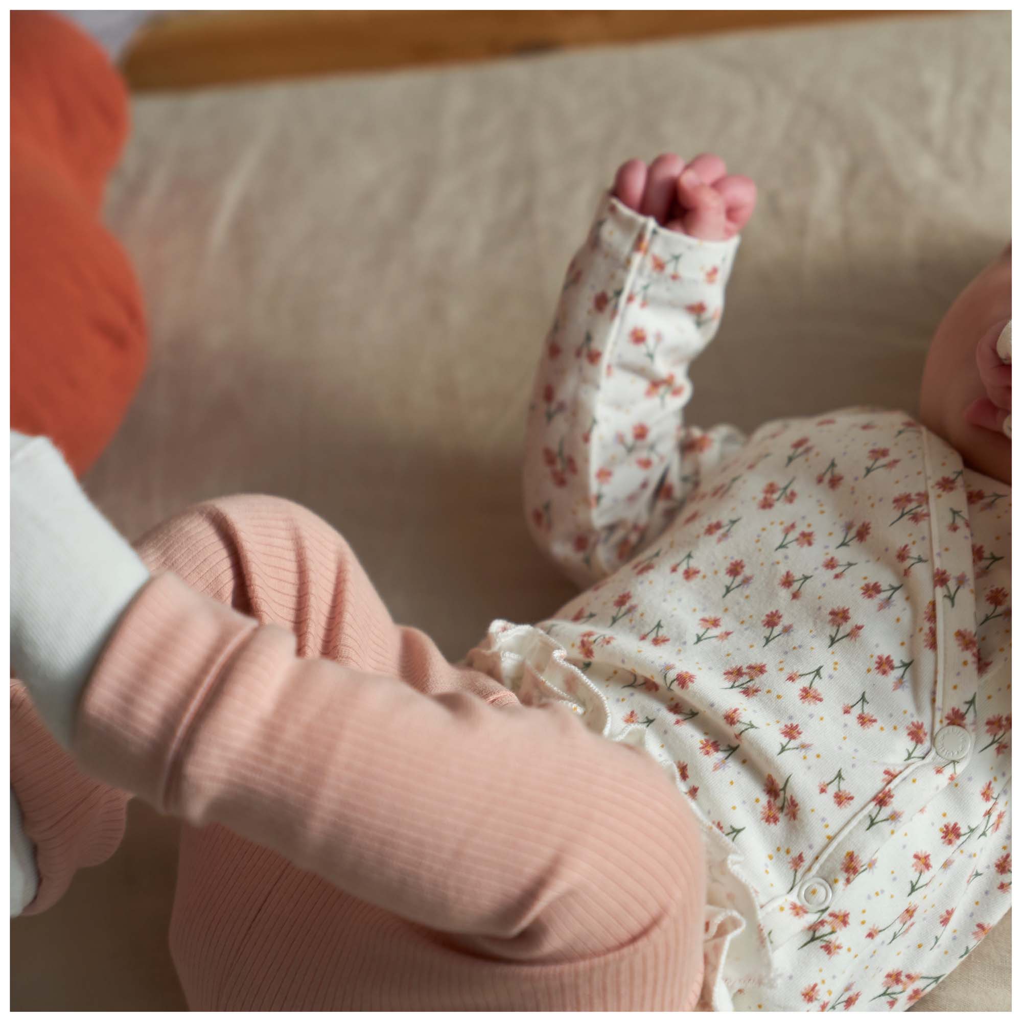 Prénatal newborn broek rib  effen roze