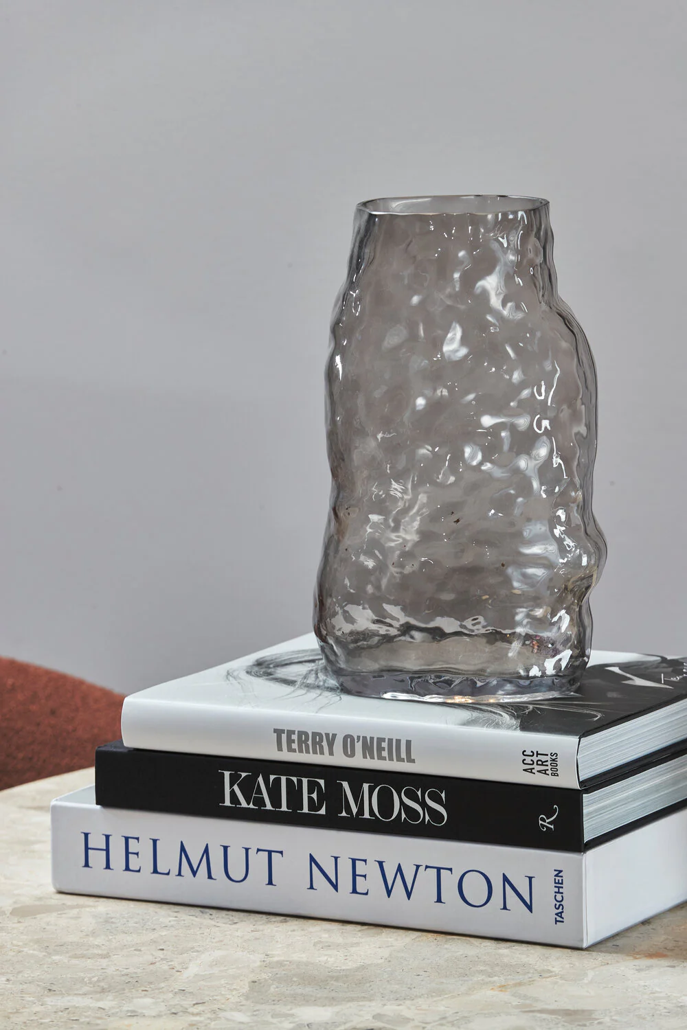 Margit Brandt  Organic shape vase, Smoke - H: 32 cm.