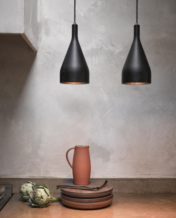Hollands Licht Timber hanglamp large Ø14 messing zwart essen