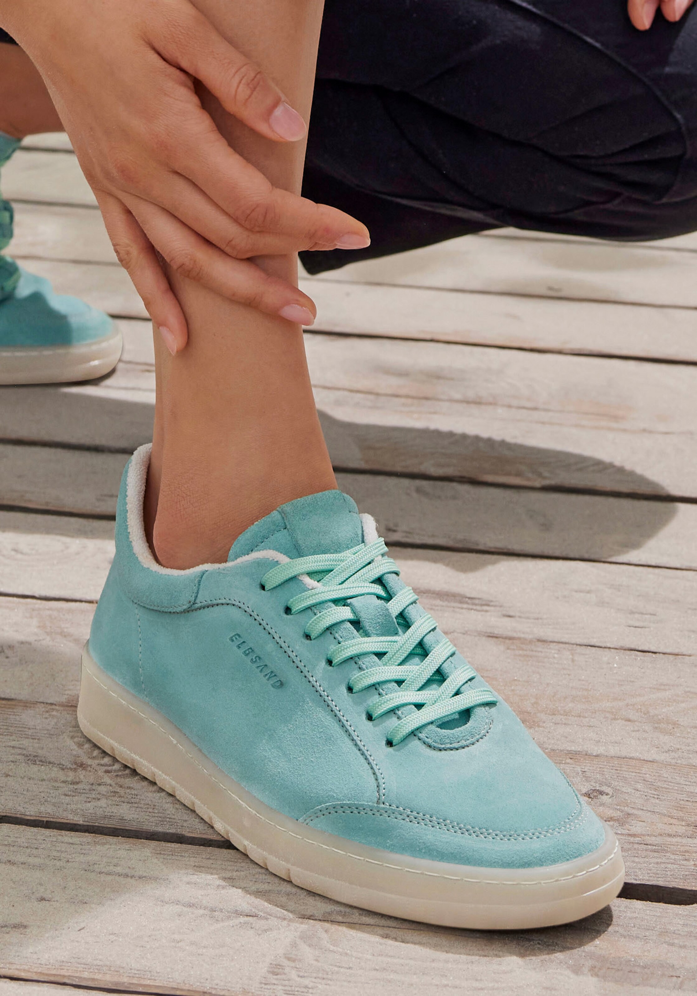 Sneaker