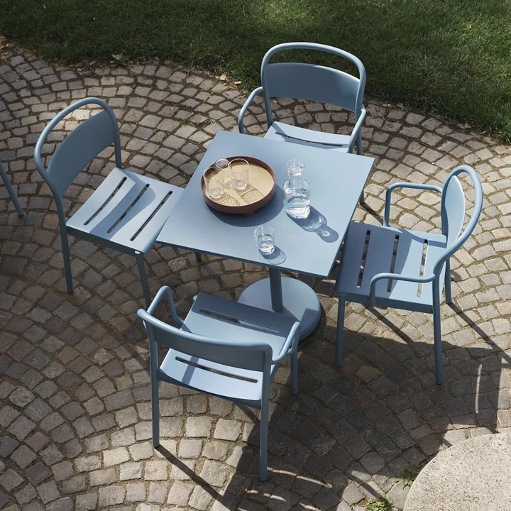 Muuto - Linear Steel Armchair Outdoor, hellblau
