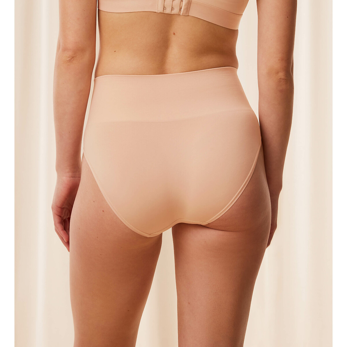 TRIUNFO<br>Maxi slip Soft Sculpt