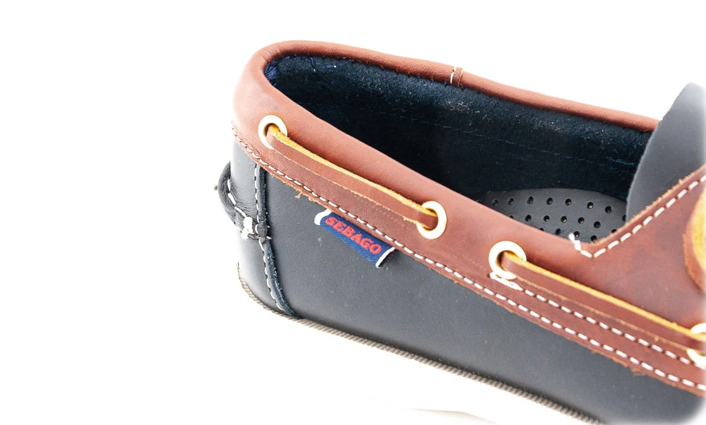 SEBAGO - DOCKSIDES WAXY LEA