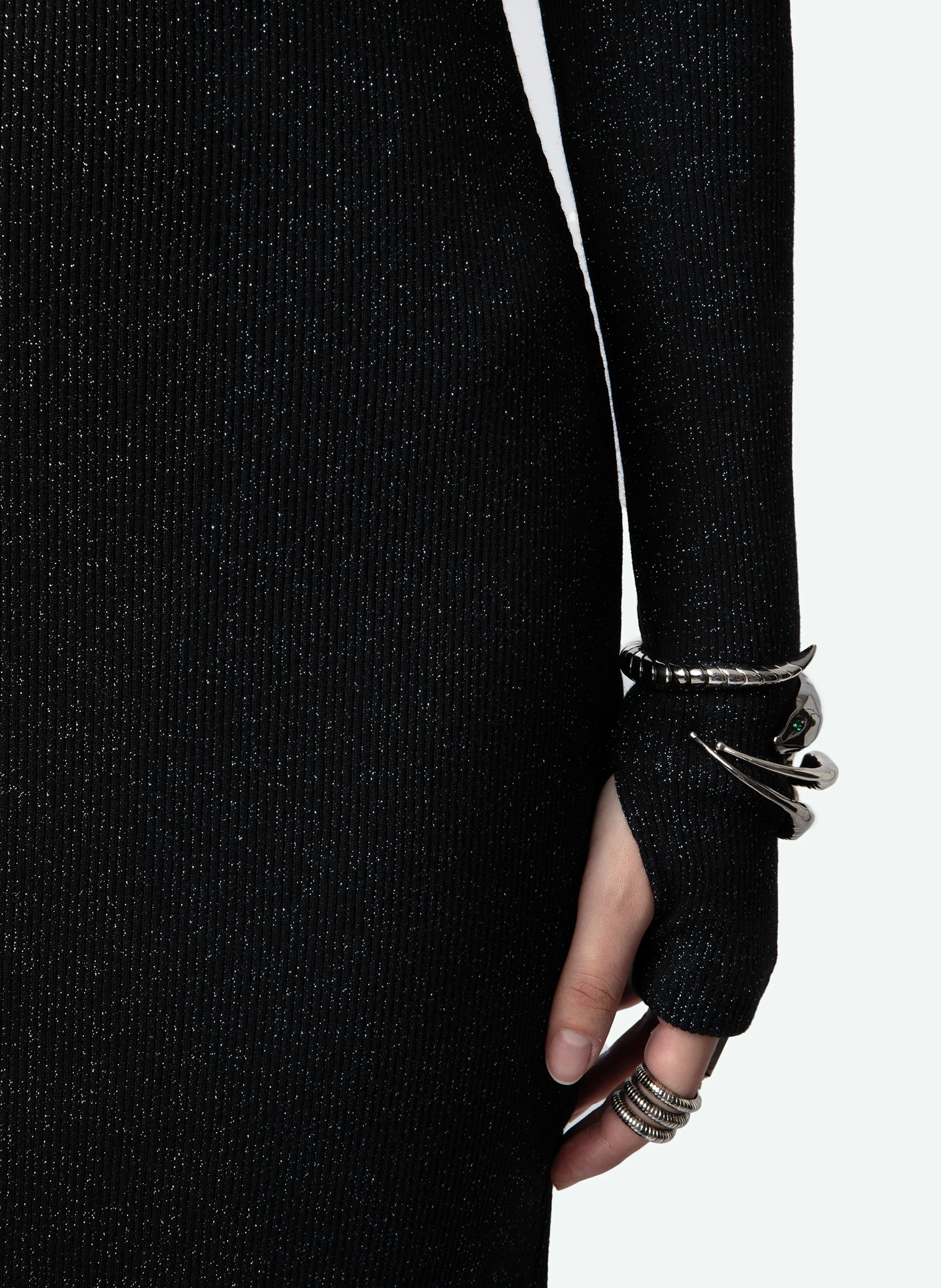 RUBY - Robe mi-longue ajustée| Noir