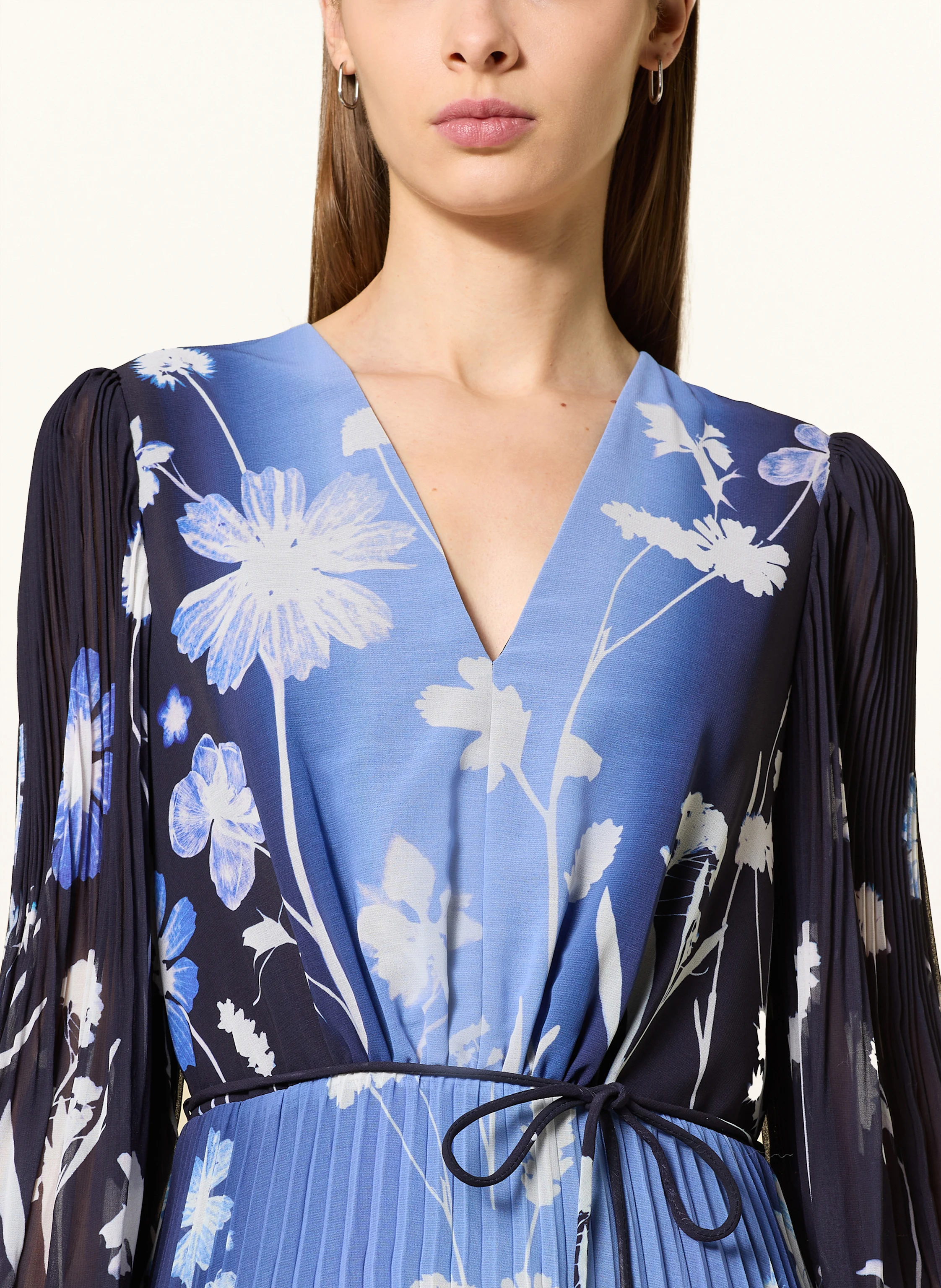 Phase Eight Kleid ANNIE mit Plissees
