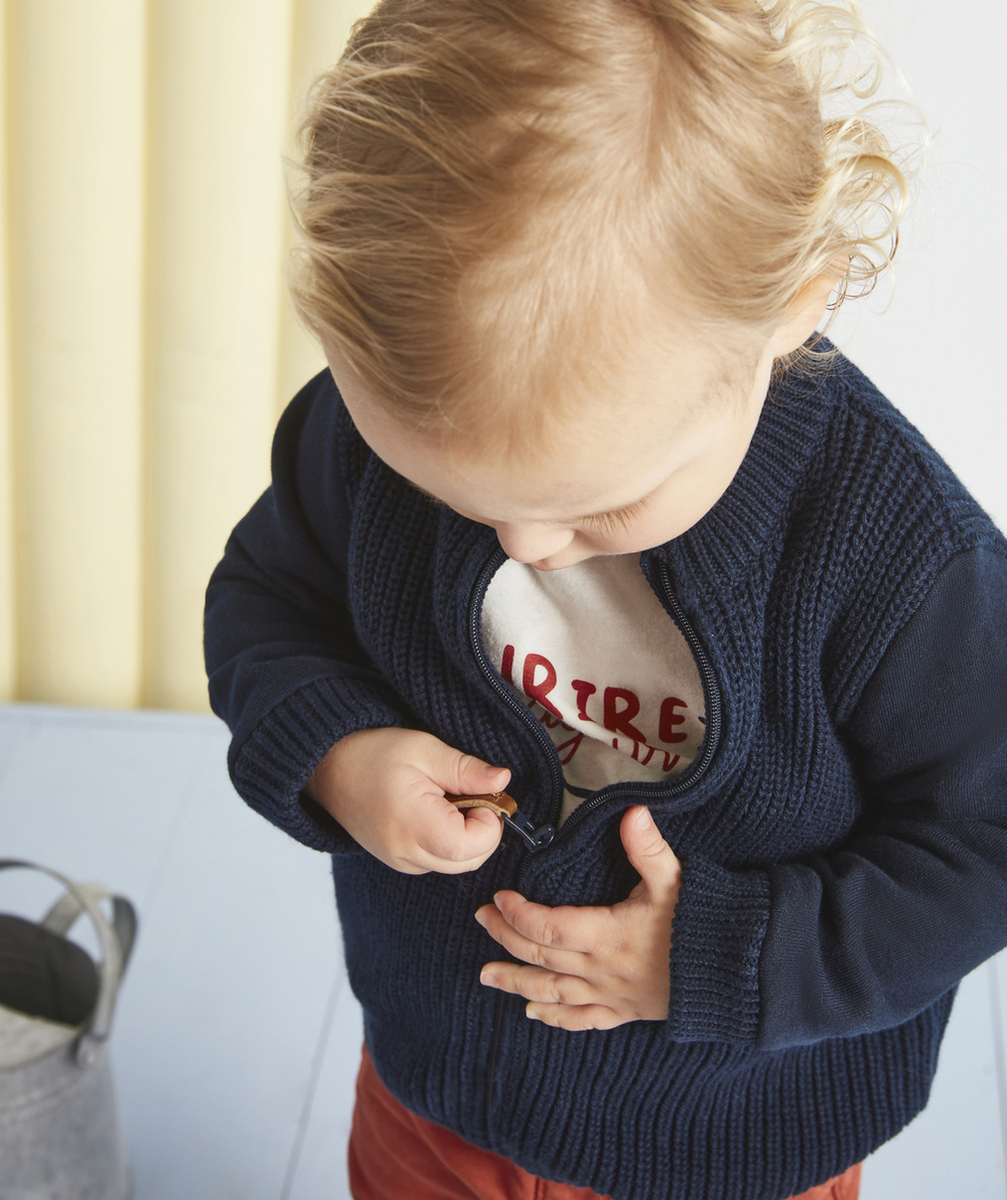 GILET EN TRICOT À ZIP BI MATIÈRE BLEU MARINE BÉBÉ GARÇON