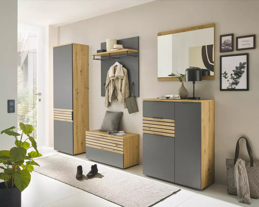 Garderobenschrank Milan