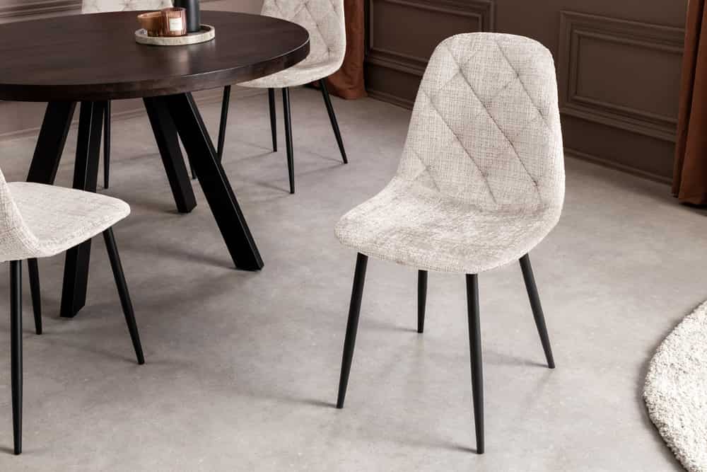 Stilvolles 2er-Set Stühle GLAMM champagner beige Chenille Cremona schwarze Metallbeine
