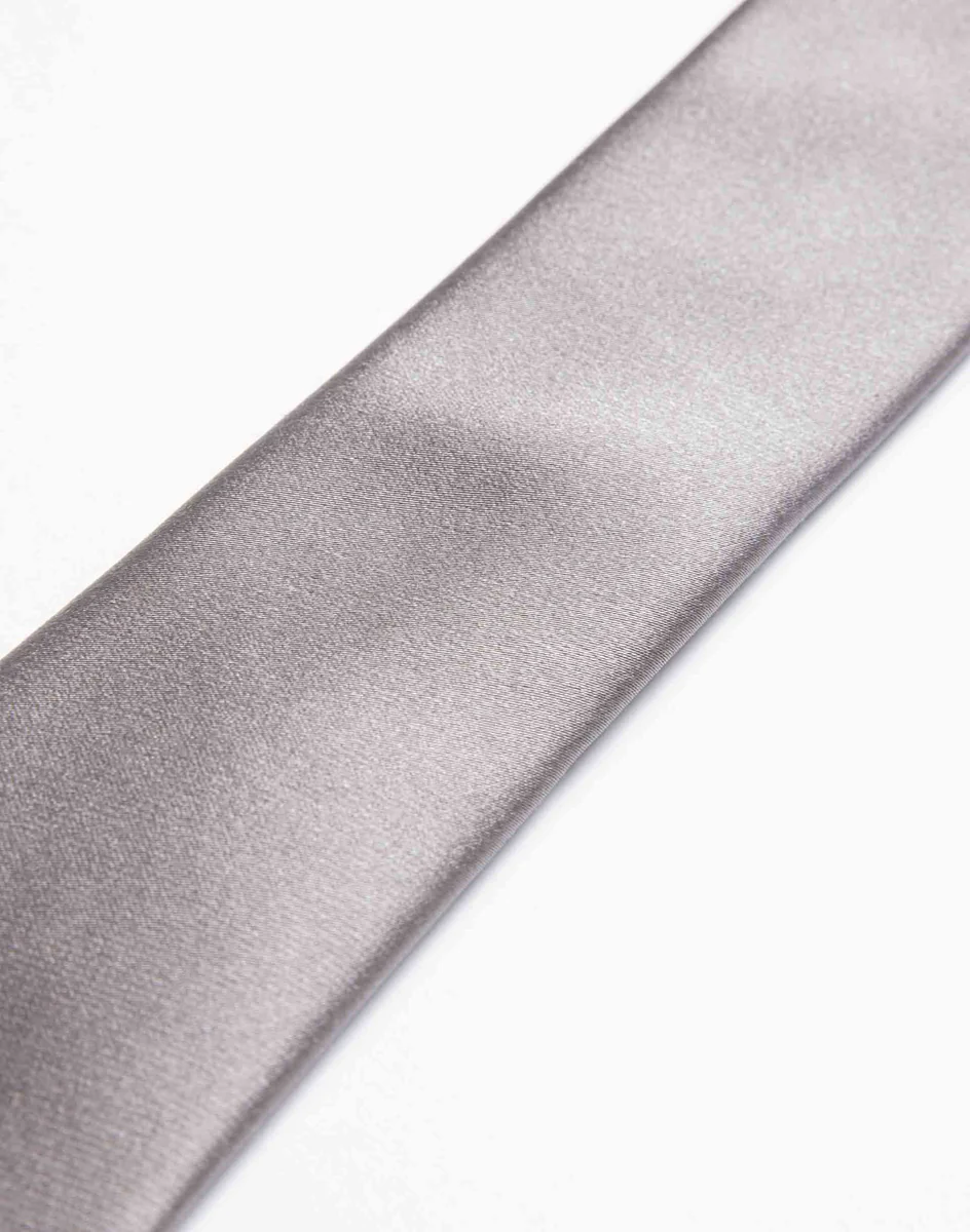 Cravate slim satin taupe