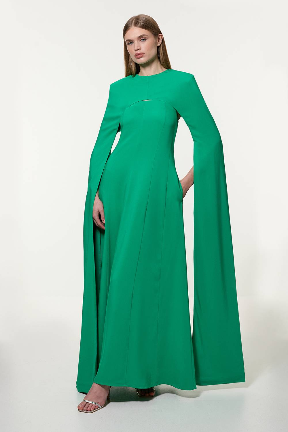 KarenMillen Robe maxi tissée en crépon de viscose premium avec cape détachable