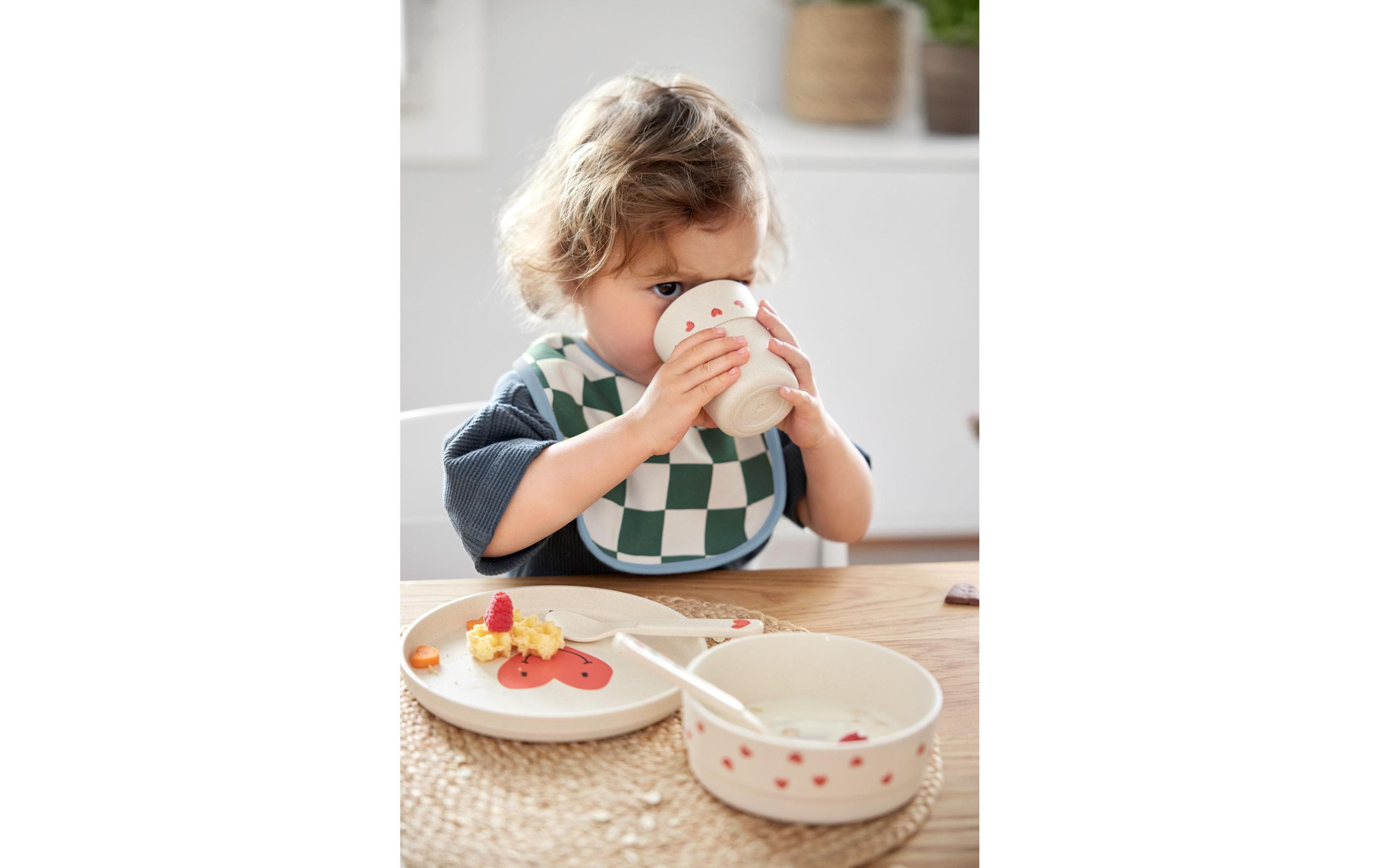 Kindertrinkbecher Happy Rascals Heart LavenderBecher für Kinder