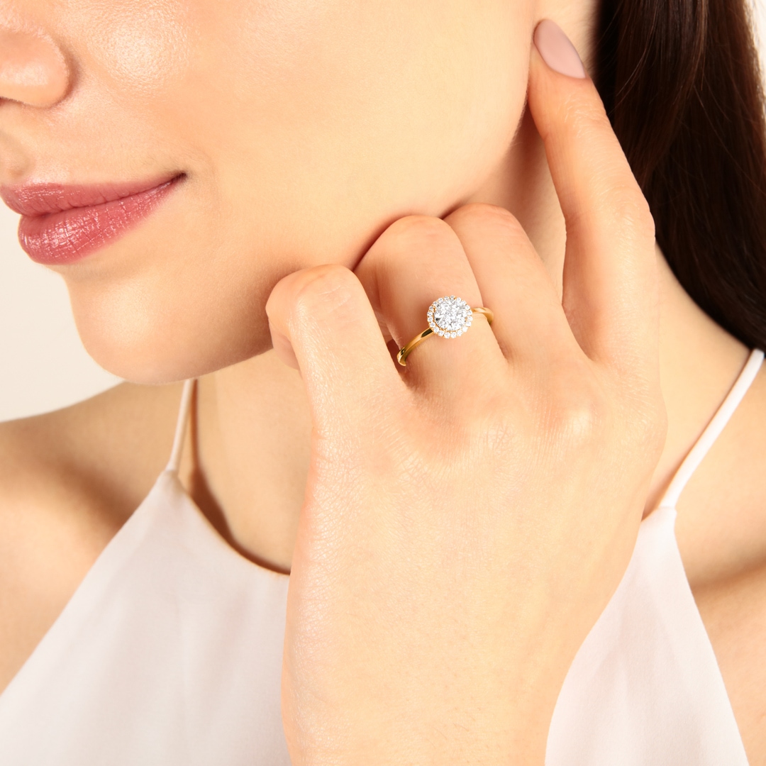 0.33 Karat Diamanten Halo Ring 750/18 K Gelbgold