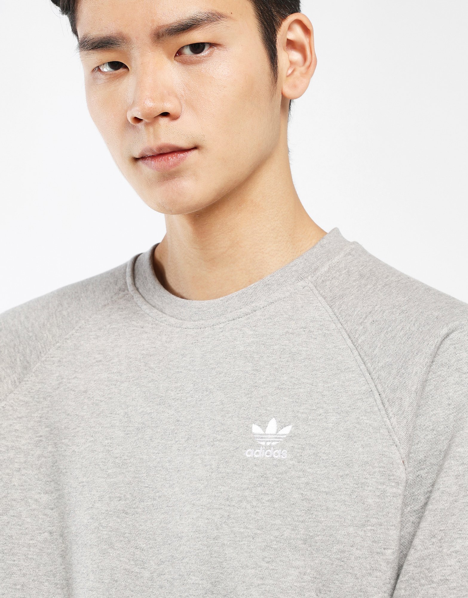adidas Sweat-shirt ras-du-cou Trèfle Essentials