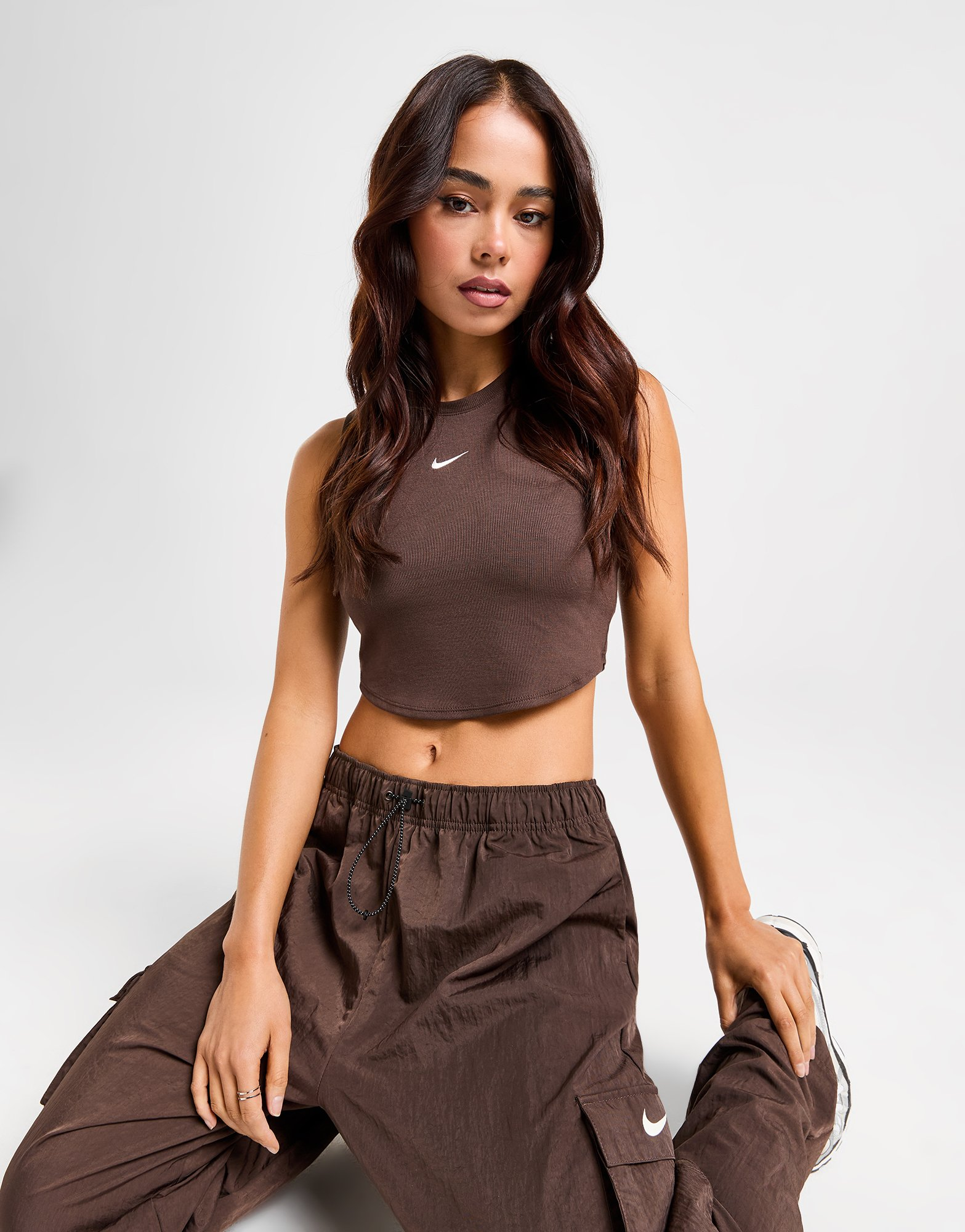 Nike Débardeur court Sportswear Essential Femme