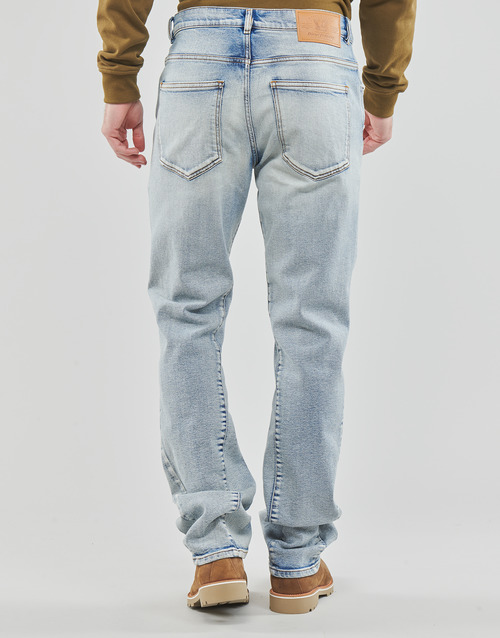 Diesel - 2021 - Bleu clair