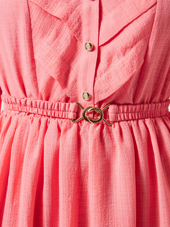 Robe courte à ceinture